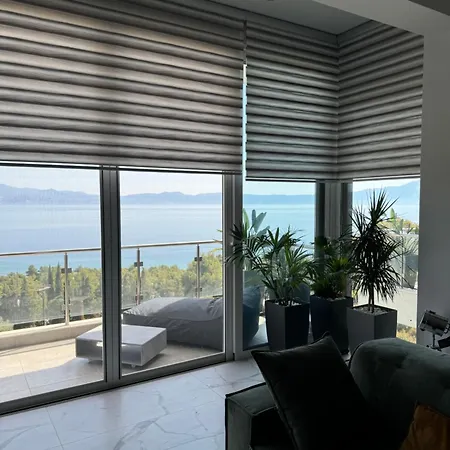 Oikia Athena Apartments-the East Rose * Theologos (Phthiotis)