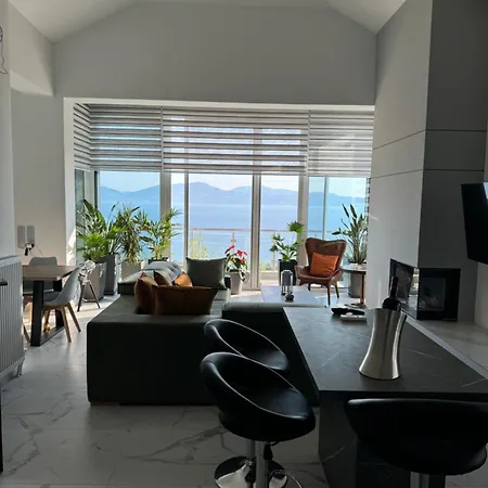 Oikia Athena Apartments-the East Rose *